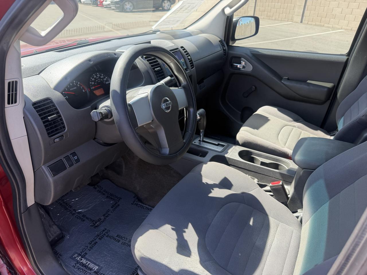 Nissan Frontier 2WD King Cab I4 Auto S 2013