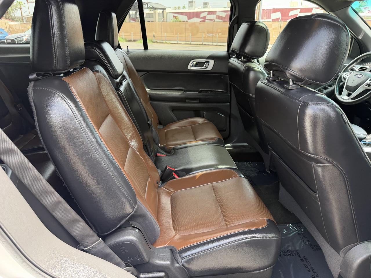 Ford Explorer Limited FWD 2011
