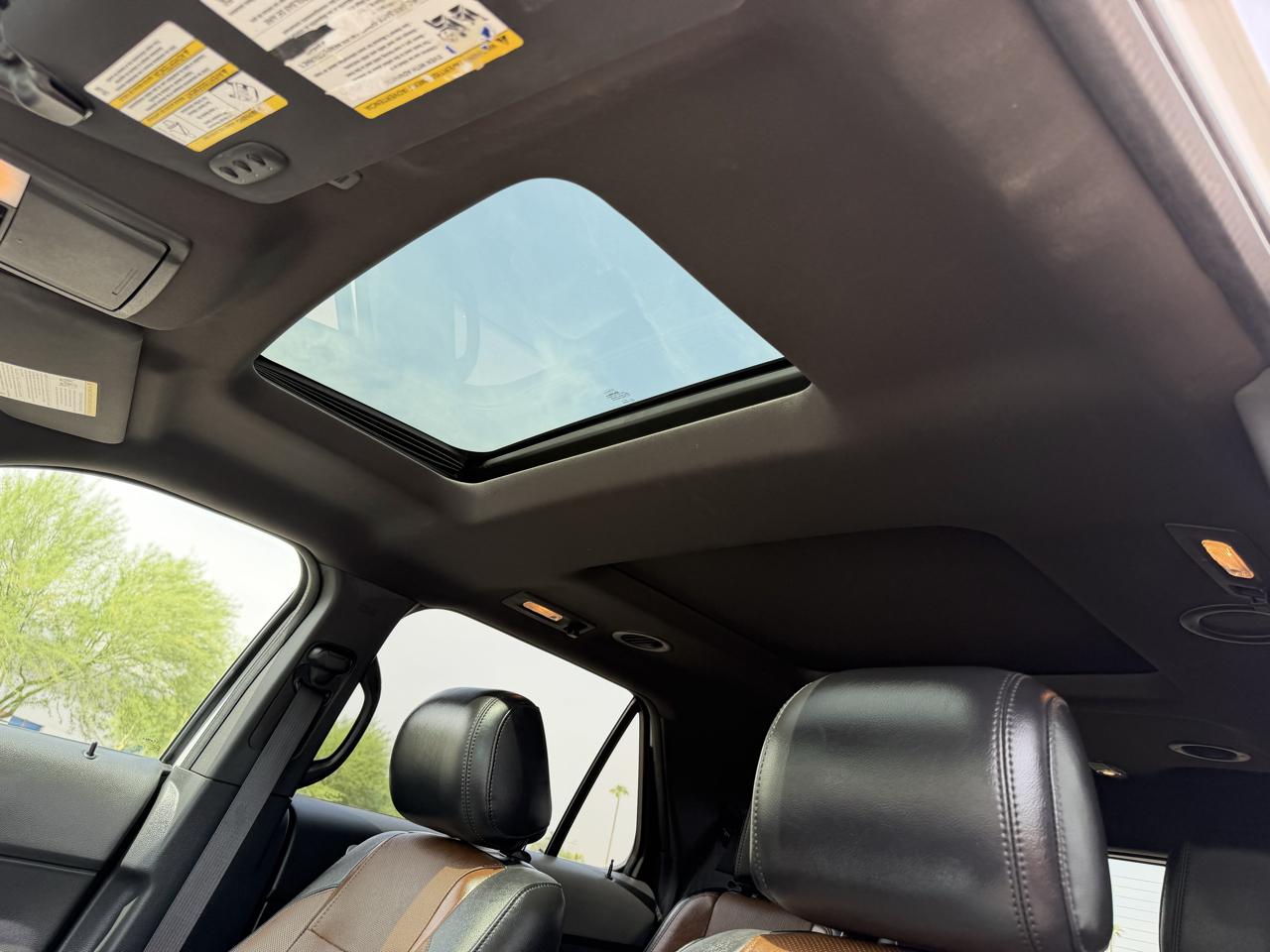 Ford Explorer Limited FWD 2011