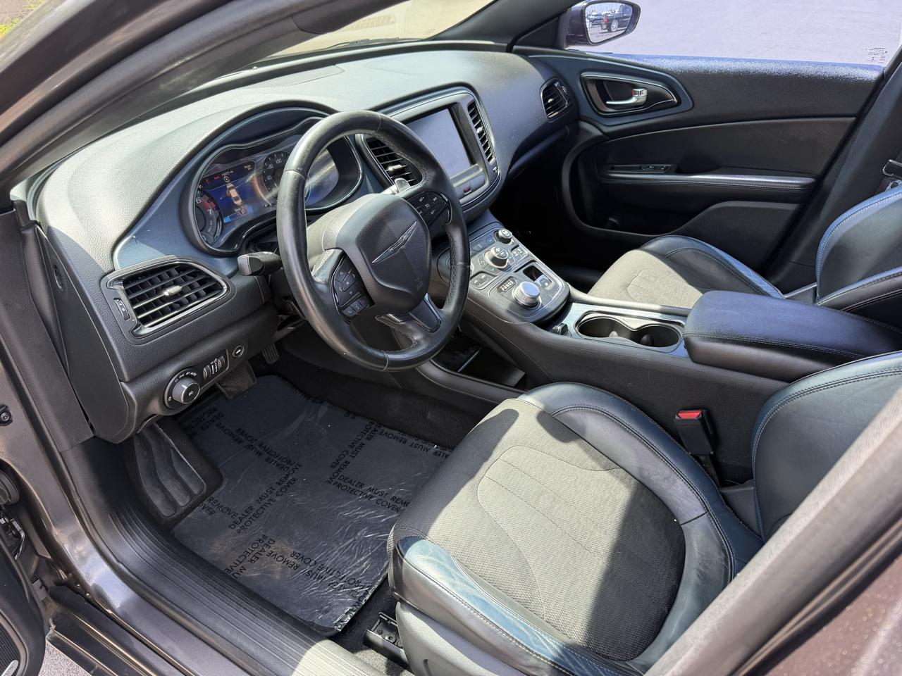 Chrysler 200 S 2015