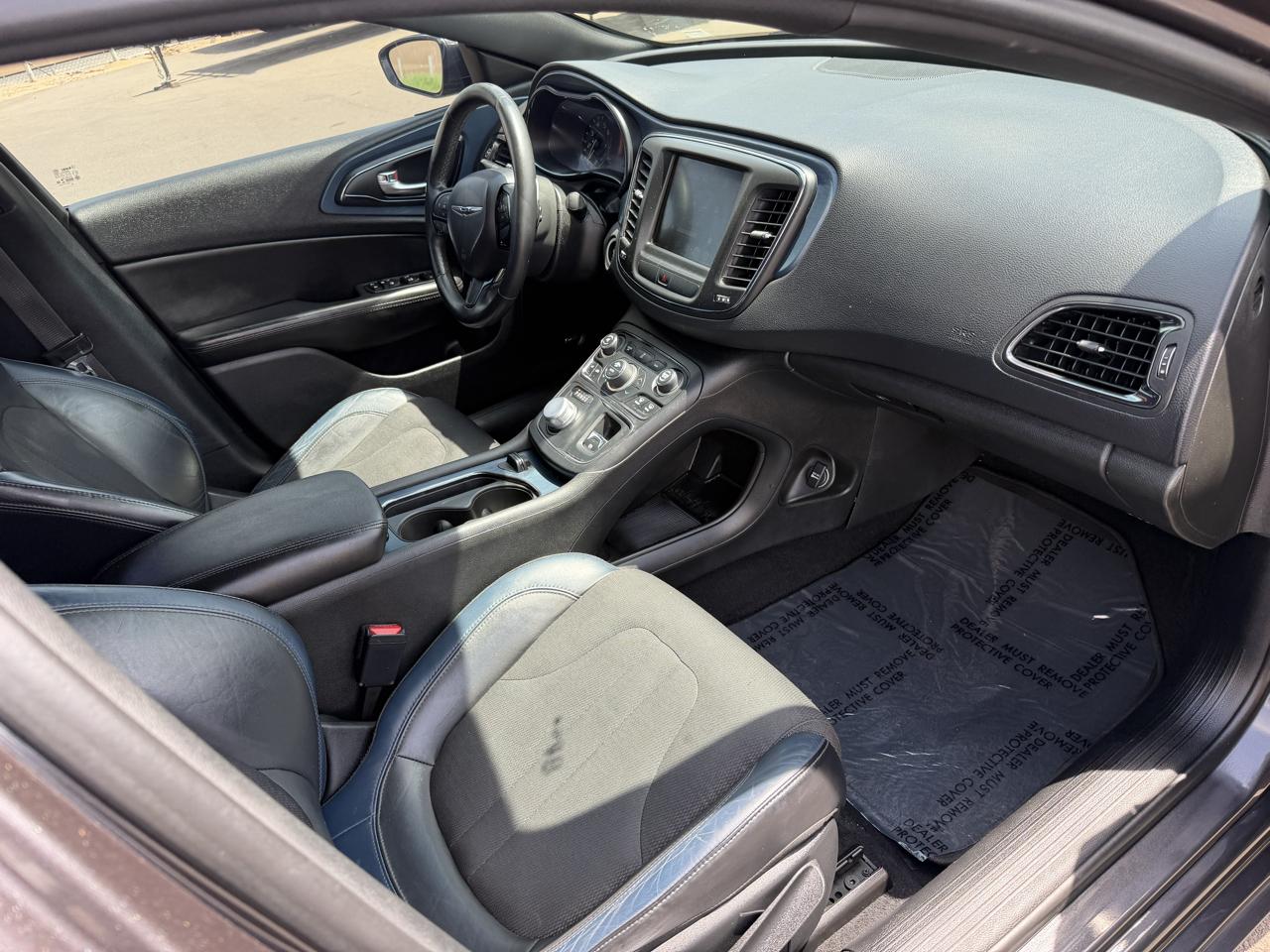 Chrysler 200 S 2015