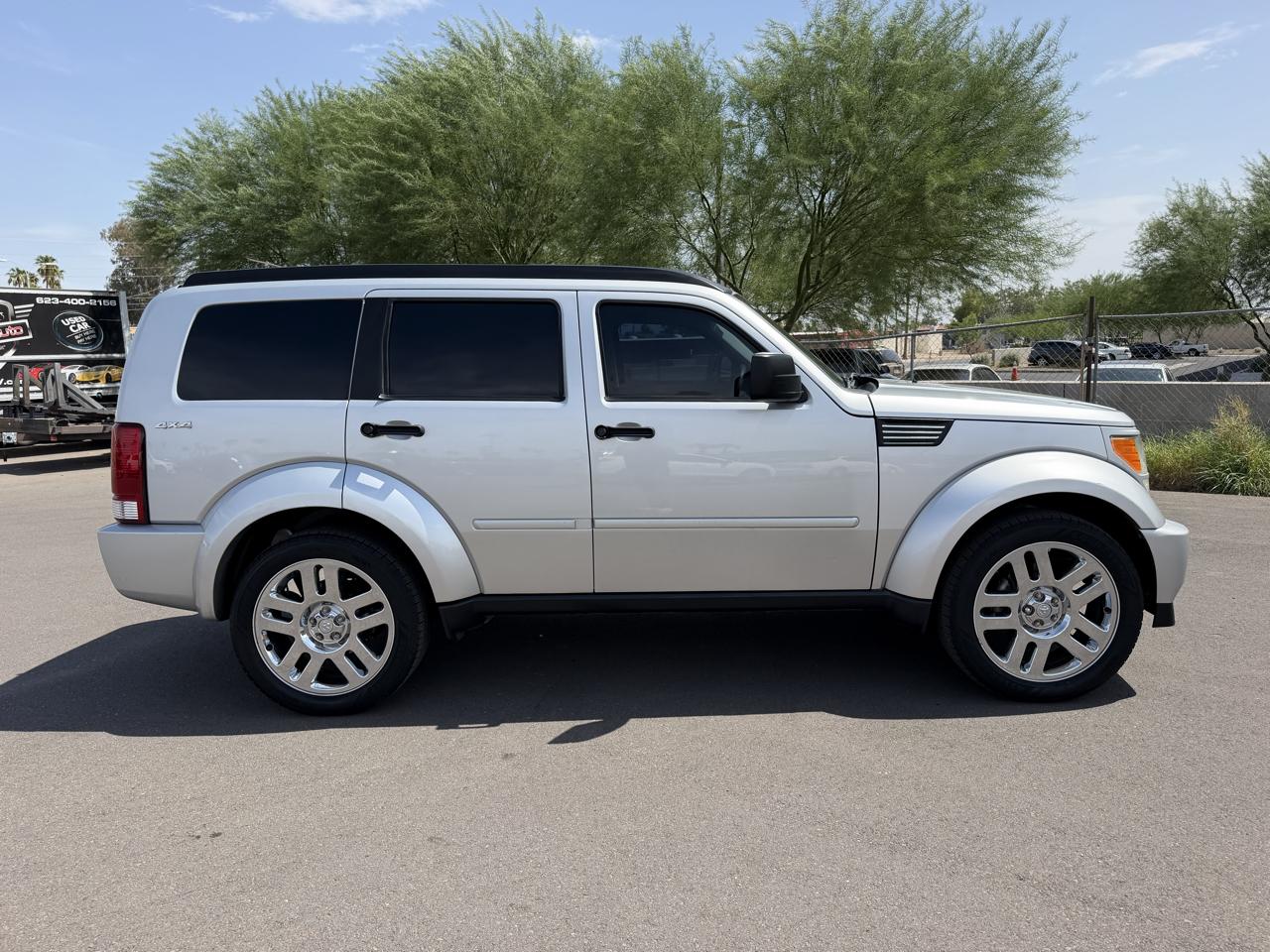 Dodge Nitro Heat 4WD 2011