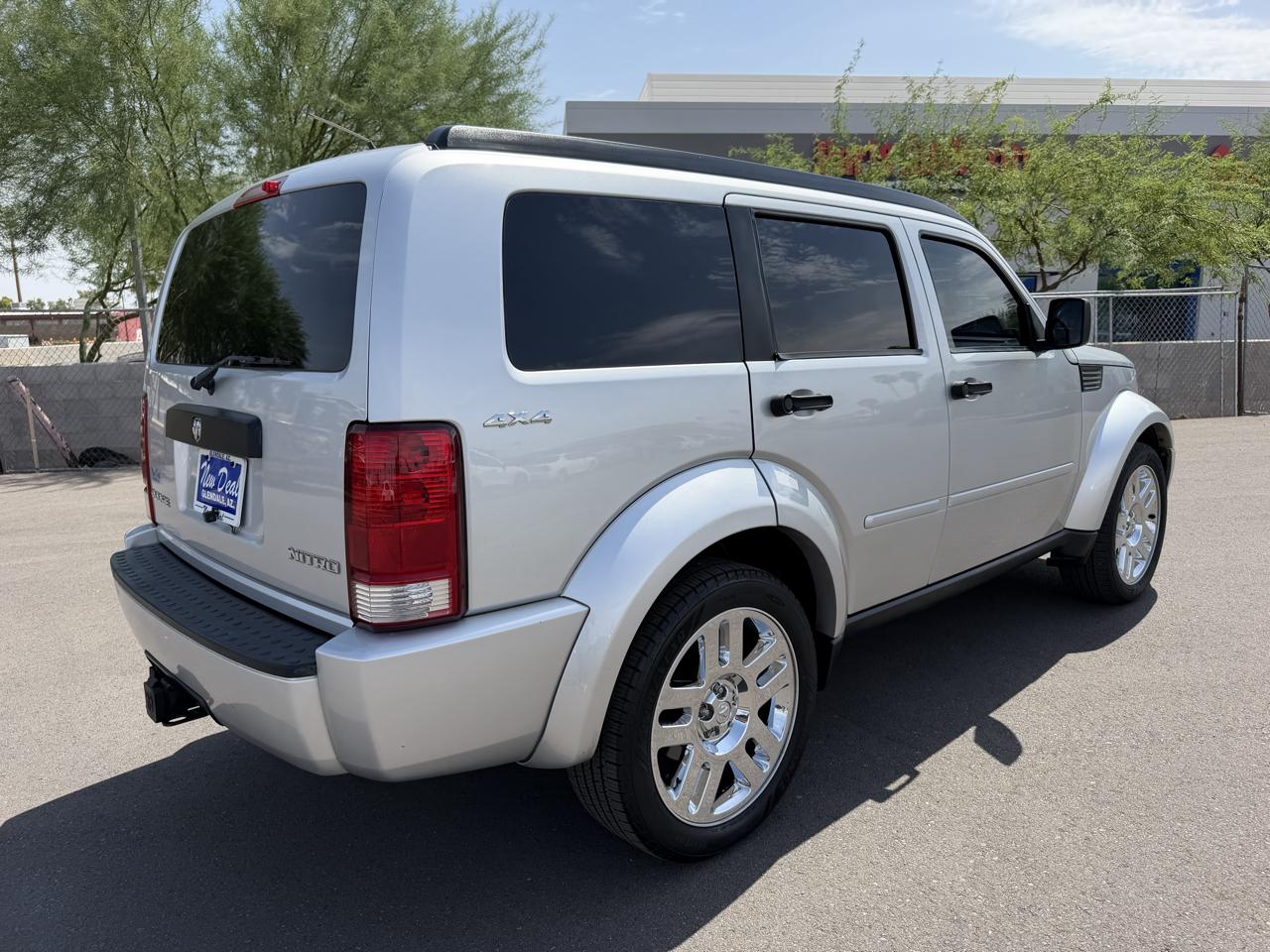 Dodge Nitro Heat 4WD 2011