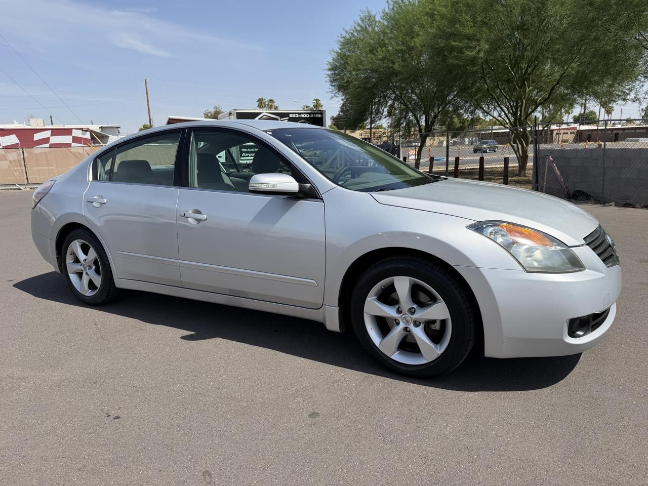 Nissan Altima 3.5 SE 2009