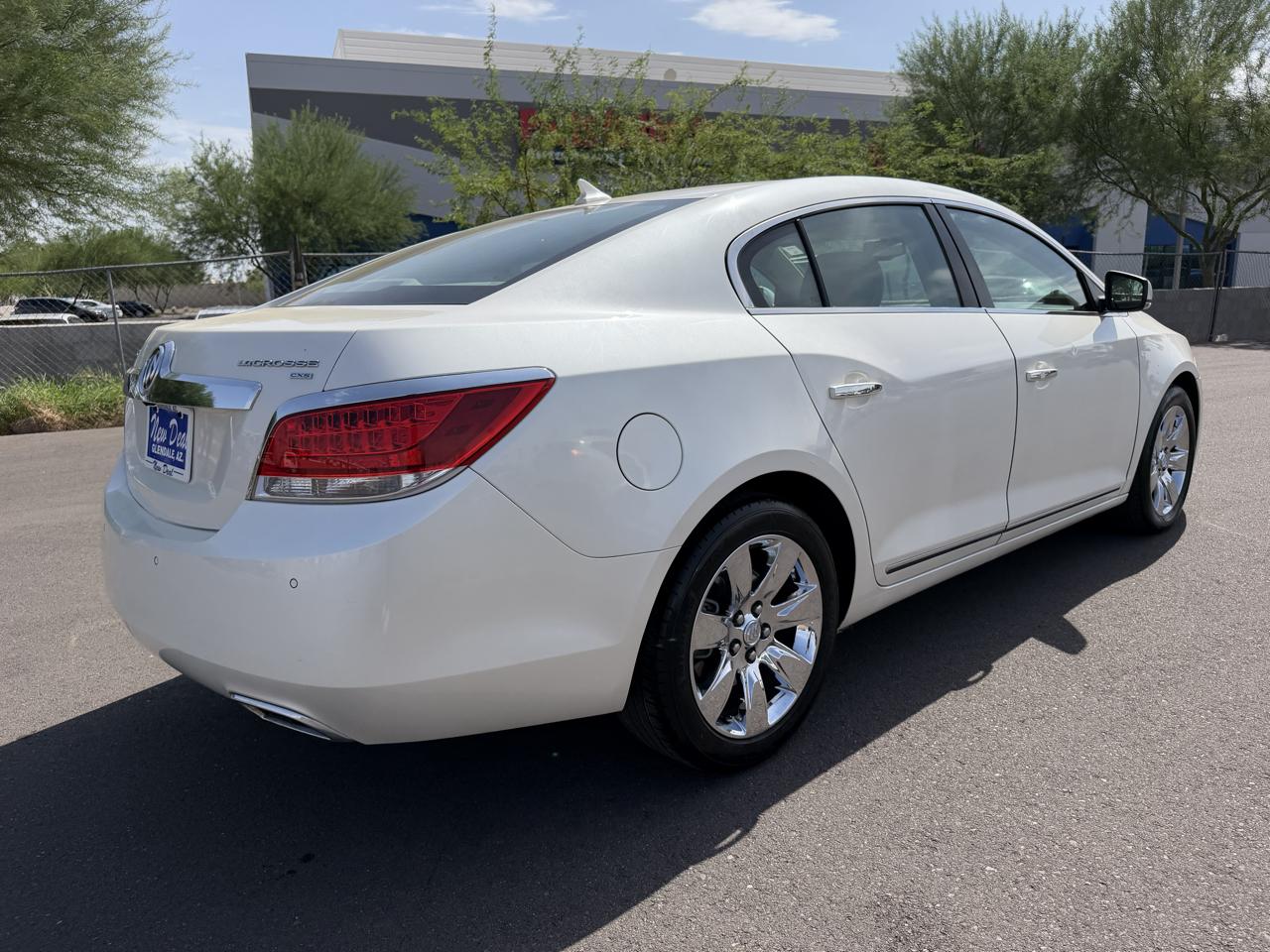 Buick LaCrosse CXS 2011