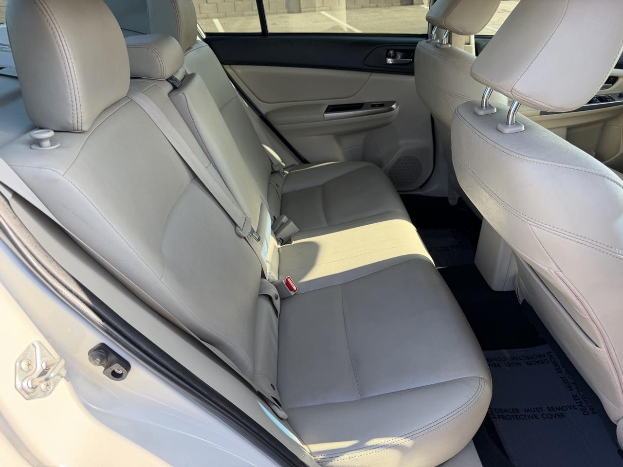 Subaru Impreza 2.0i Limited PZEV 4-Door 2015