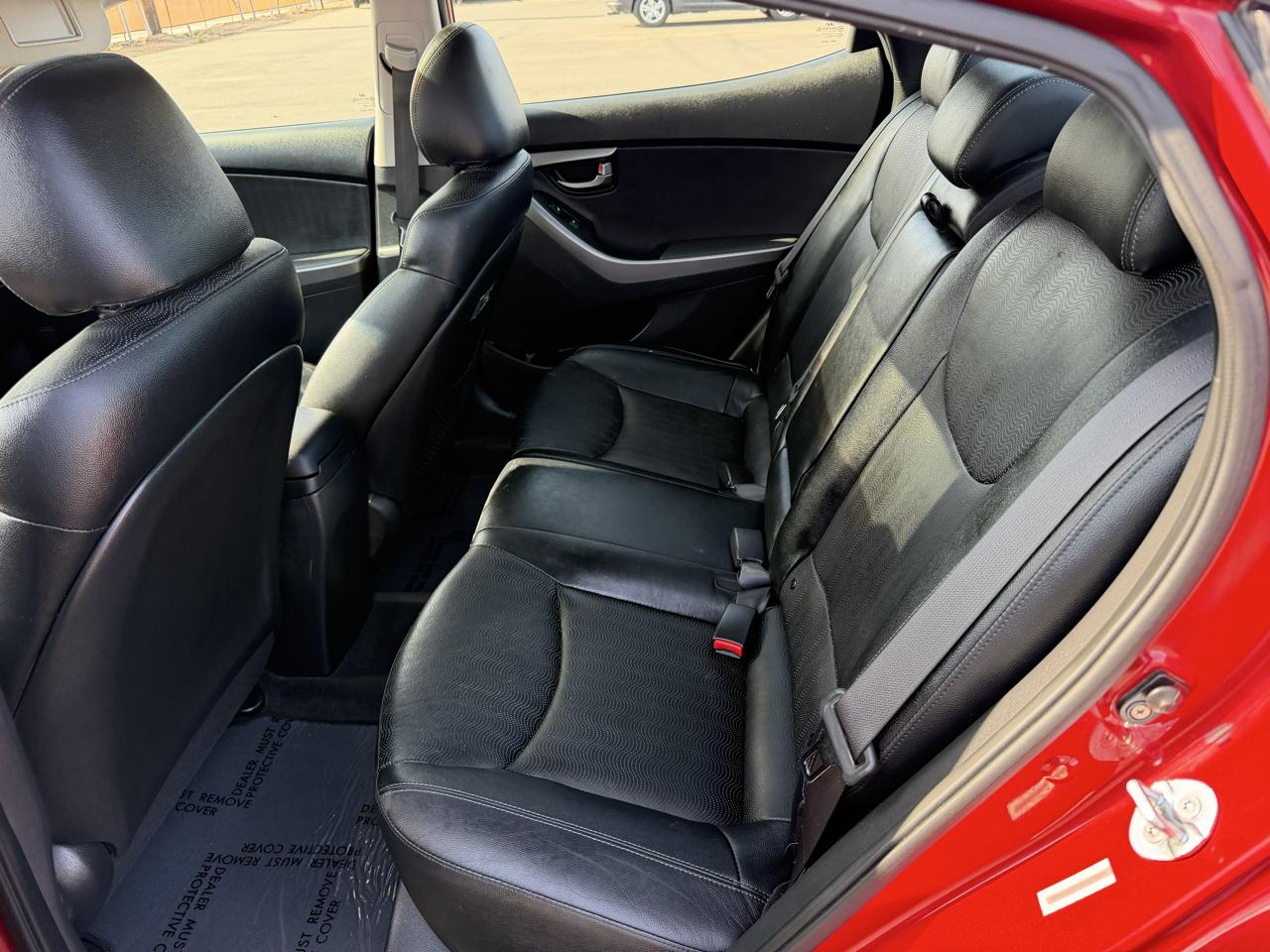 Hyundai Elantra Limited 2012
