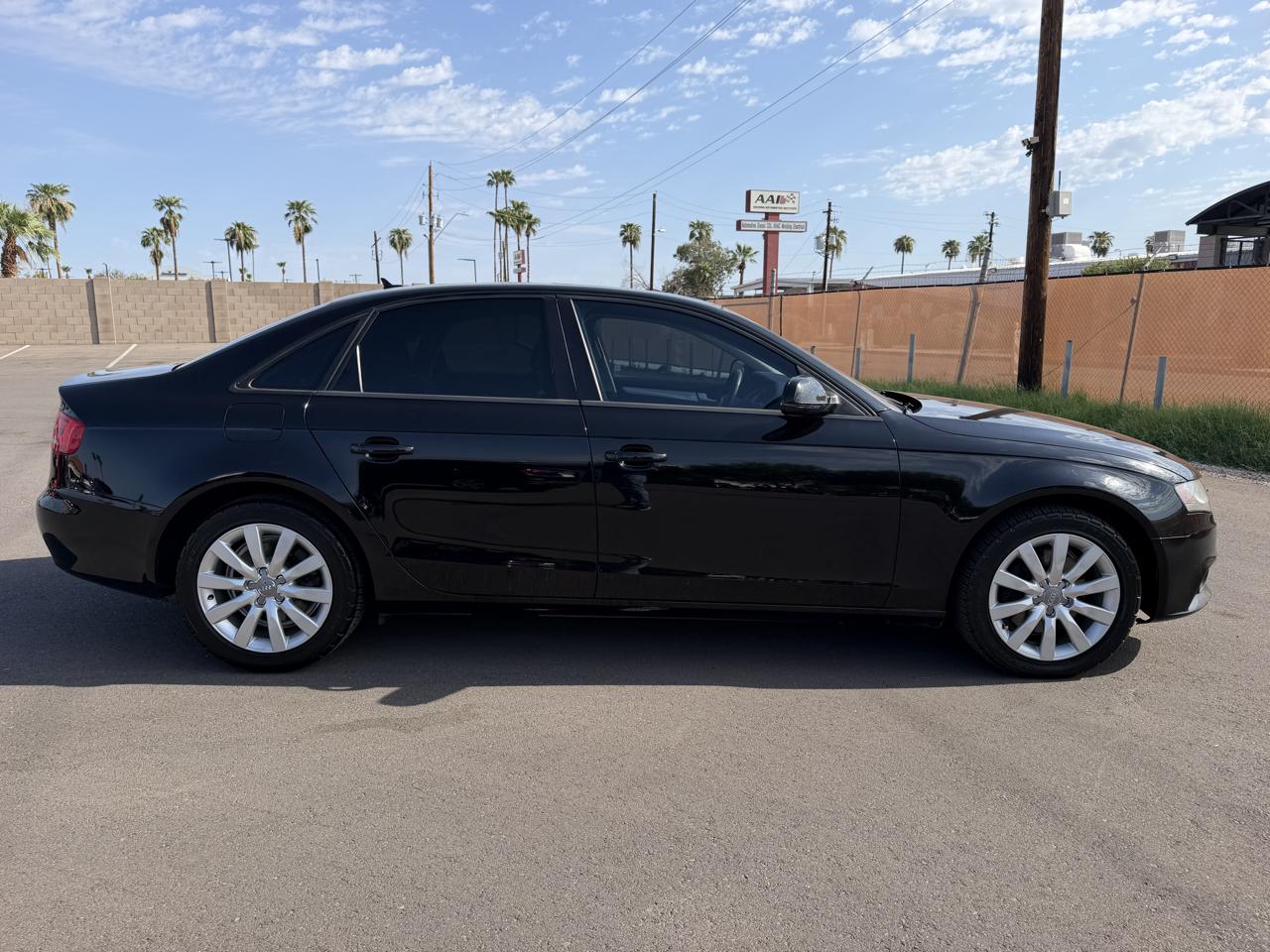 Audi A4 2.0 T Sedan FrontTrak Multitronic 2012