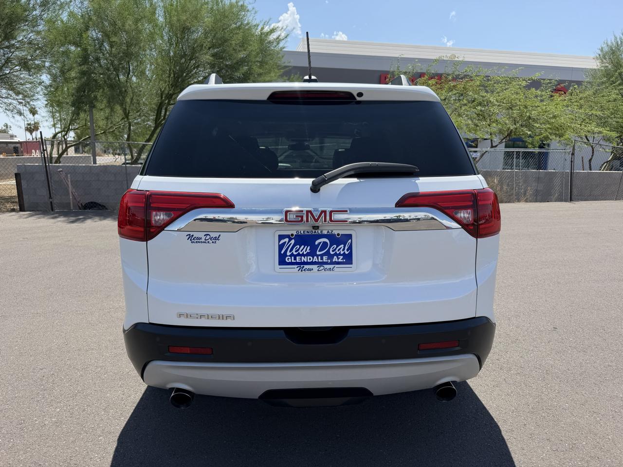 GMC Acadia SLT-1 FWD 2017
