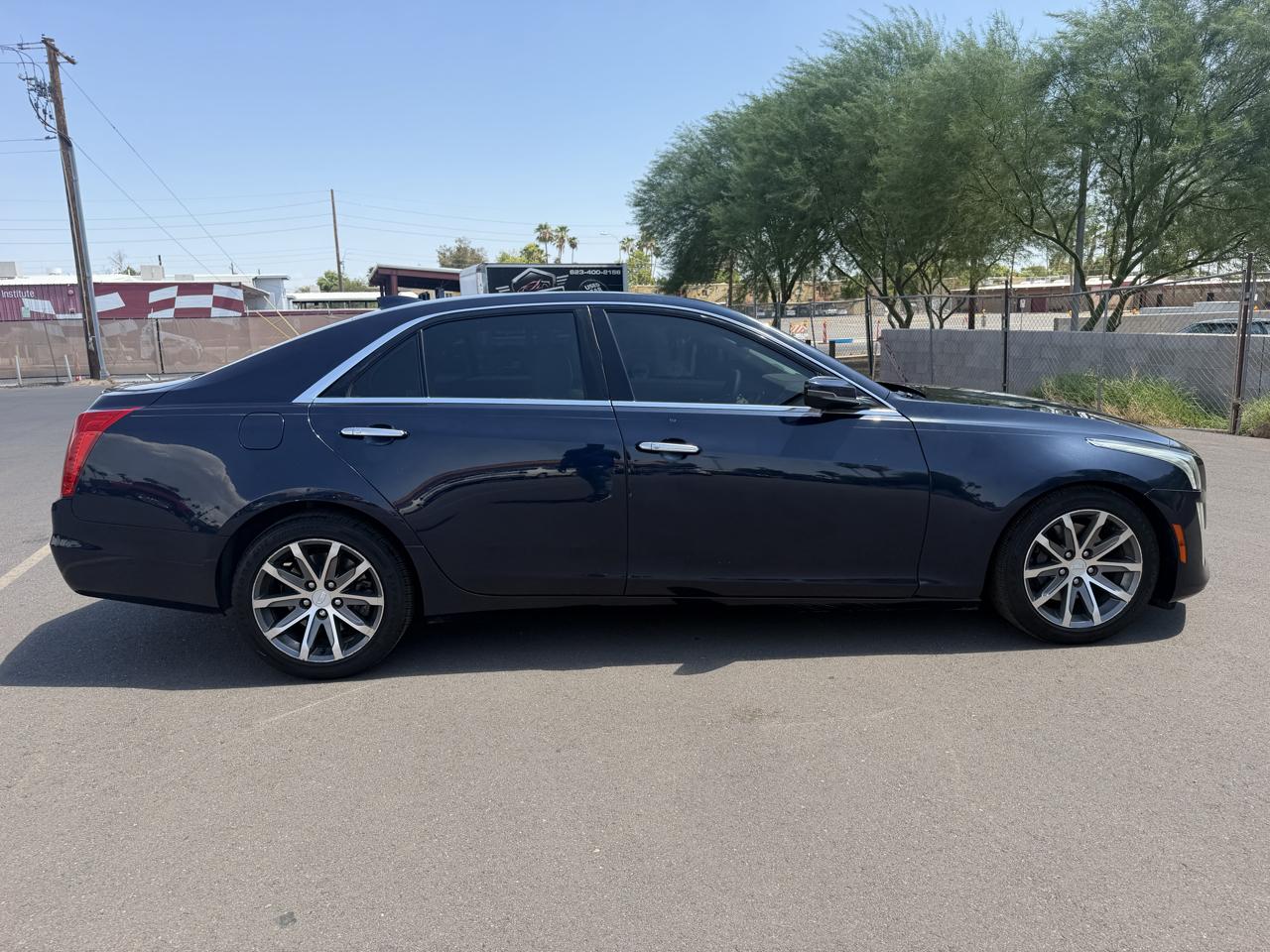Cadillac CTS 2.0L Turbo Luxury RWD 2016