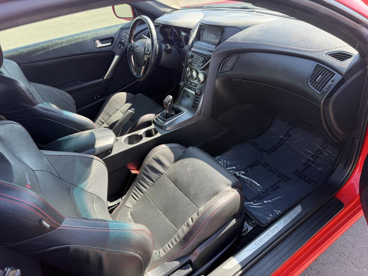 Hyundai Genesis Coupe 3.8 Ultimate 6MT 2016