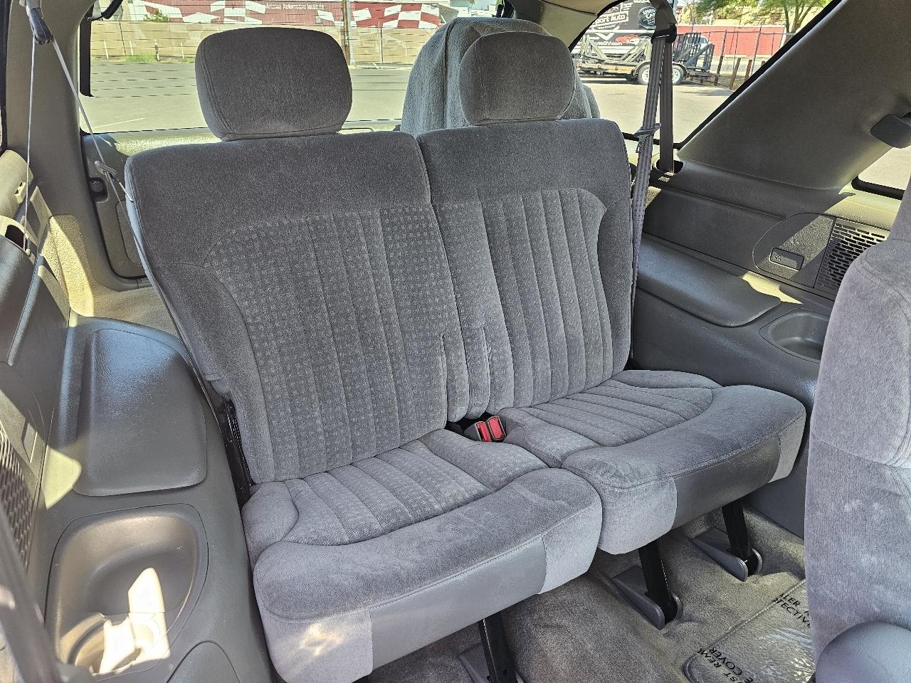 Chevrolet Blazer LS 2-Door 2WD 2001