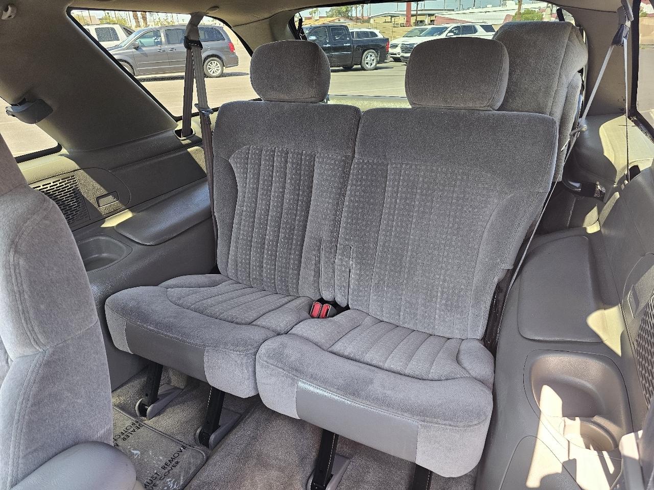Chevrolet Blazer LS 2-Door 2WD 2001