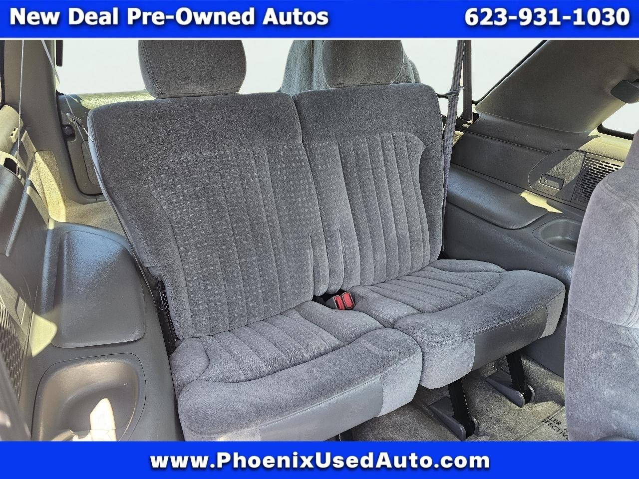 Chevrolet Blazer LS 2-Door 2WD 2001