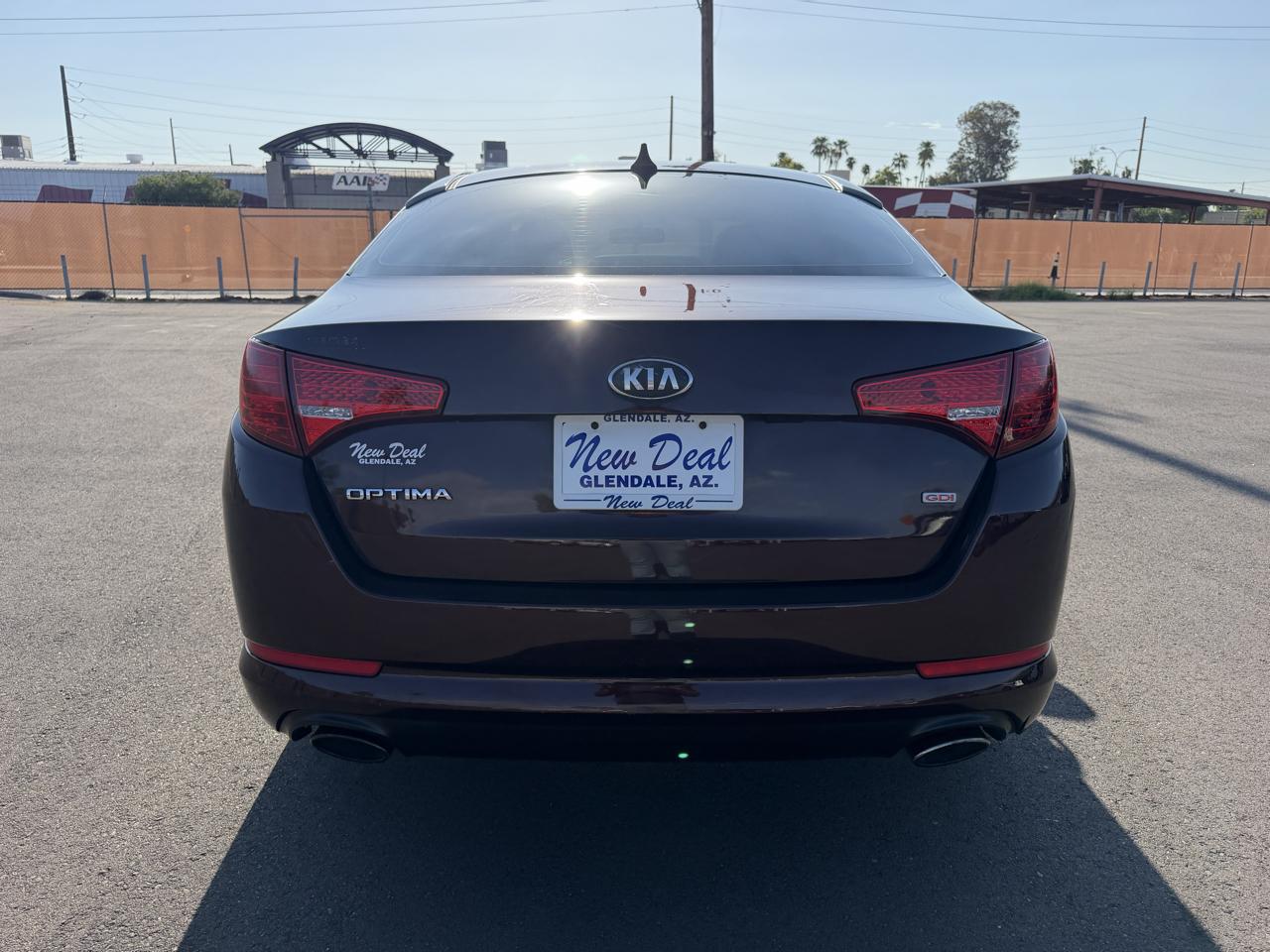Kia Optima LX MT 2013