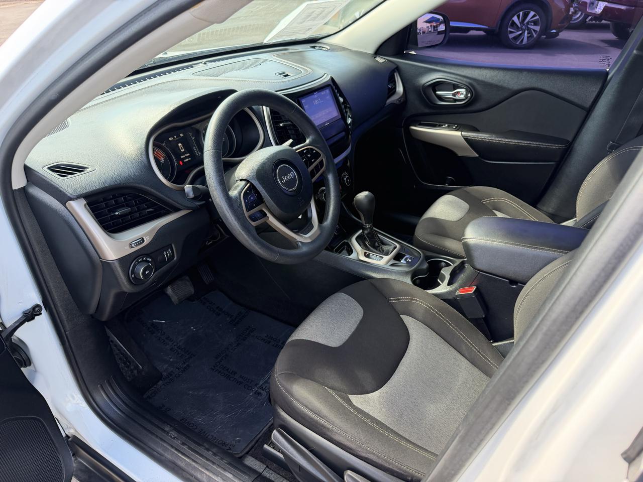 Jeep Cherokee Latitude FWD 2018