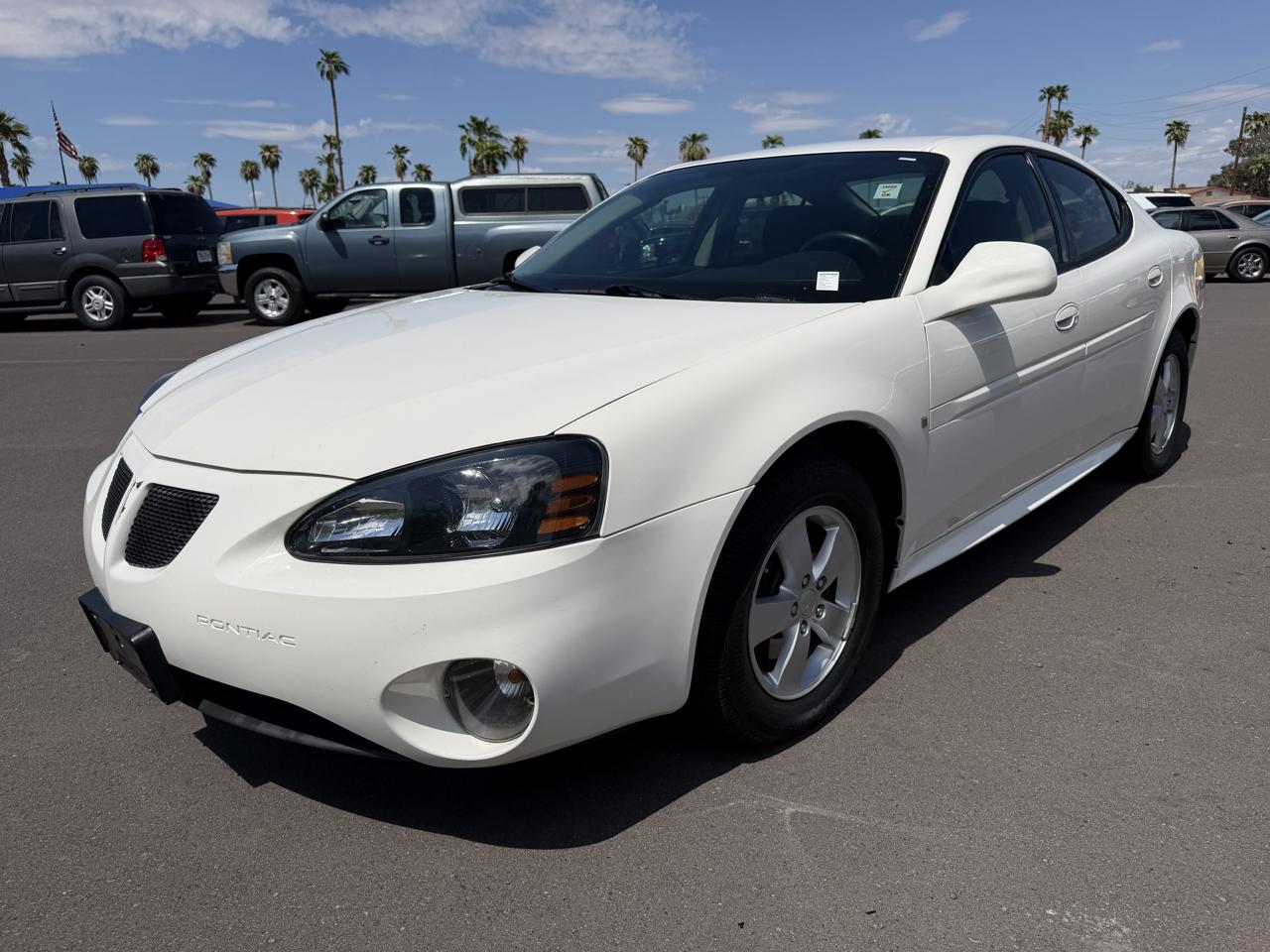 Pontiac Grand Prix Sedan 2007