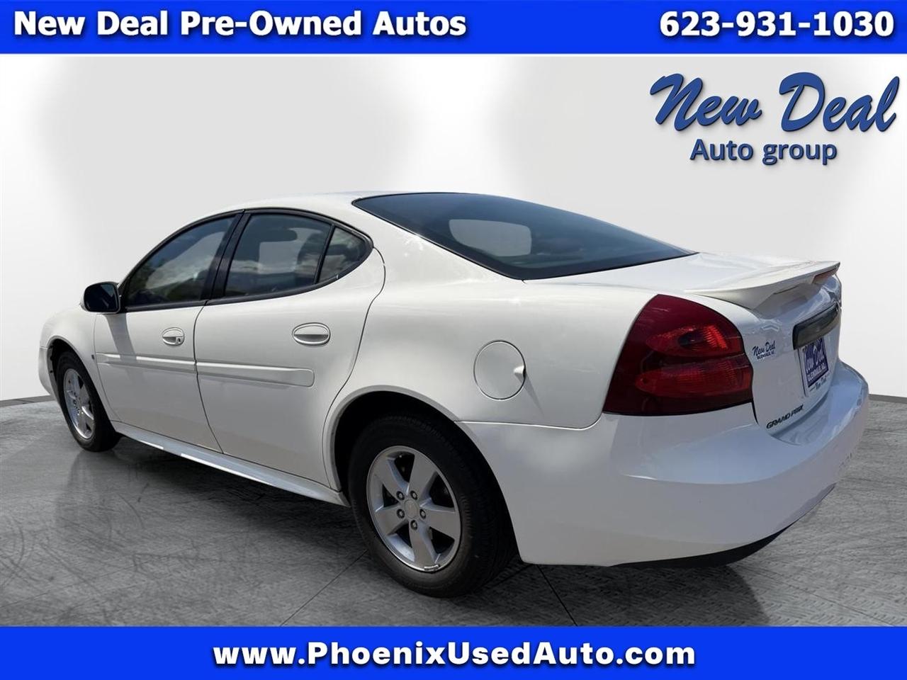 Pontiac Grand Prix Sedan 2007