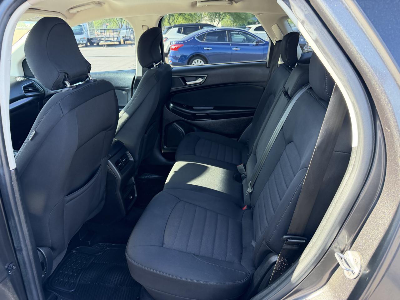 Ford Edge SE FWD 2017