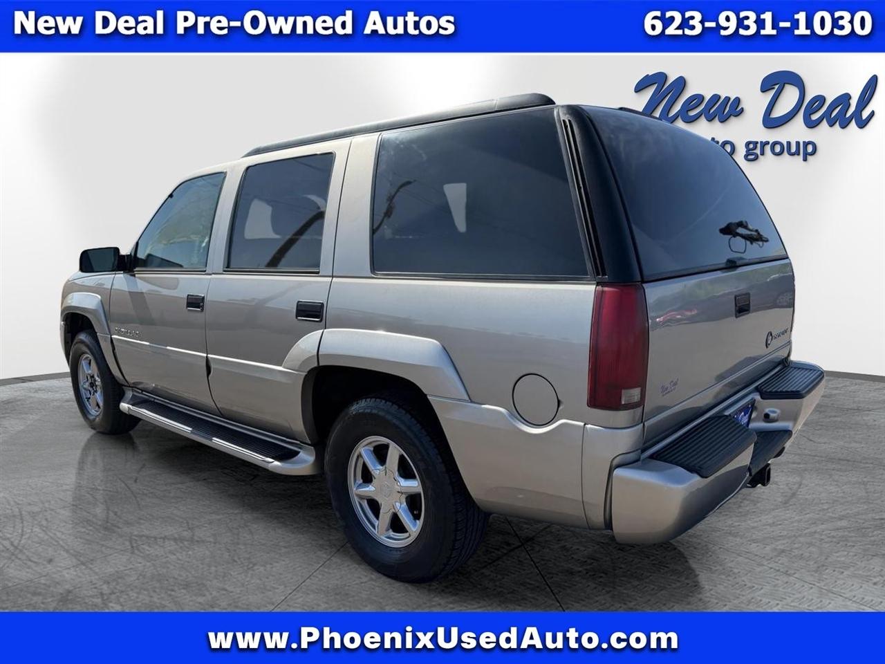 Cadillac Escalade 4WD 2000