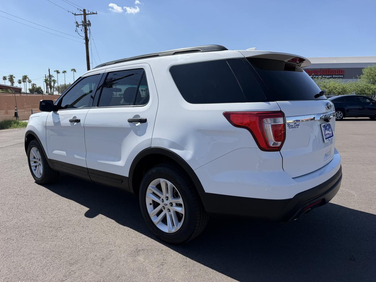 Ford Explorer Base FWD 2017