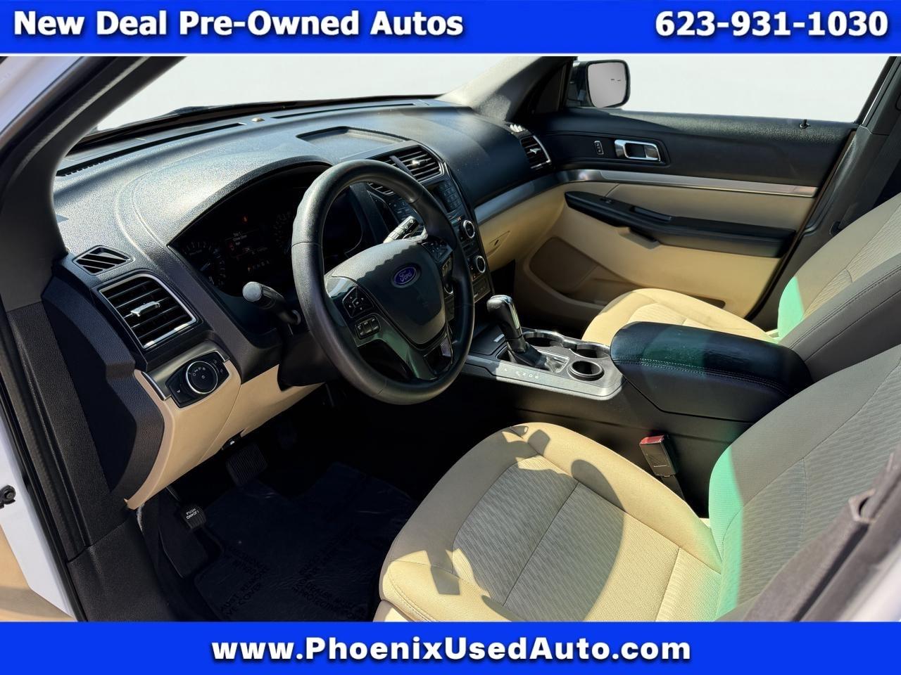 Ford Explorer Base FWD 2017