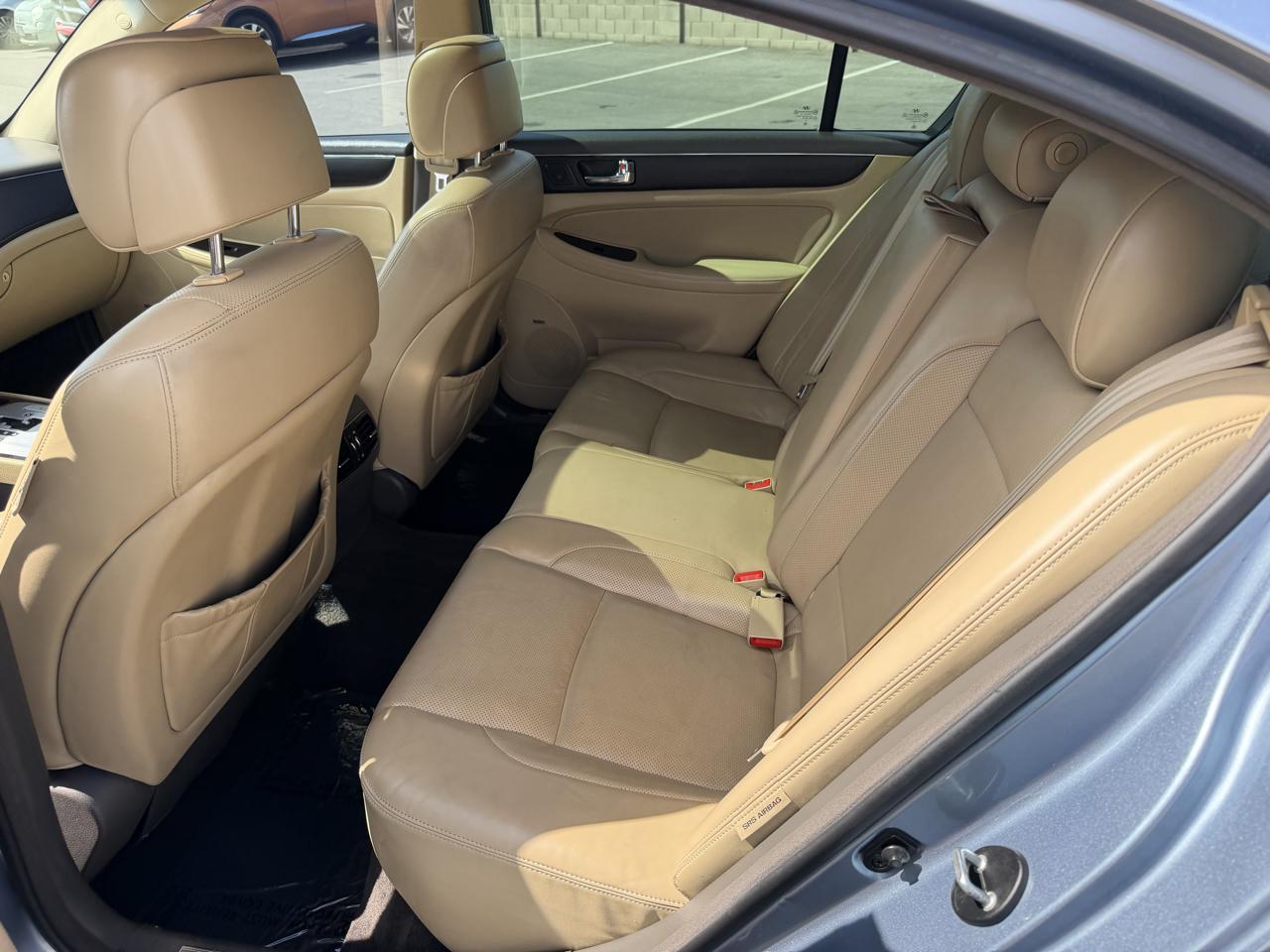 Hyundai Genesis 4.6L 2011