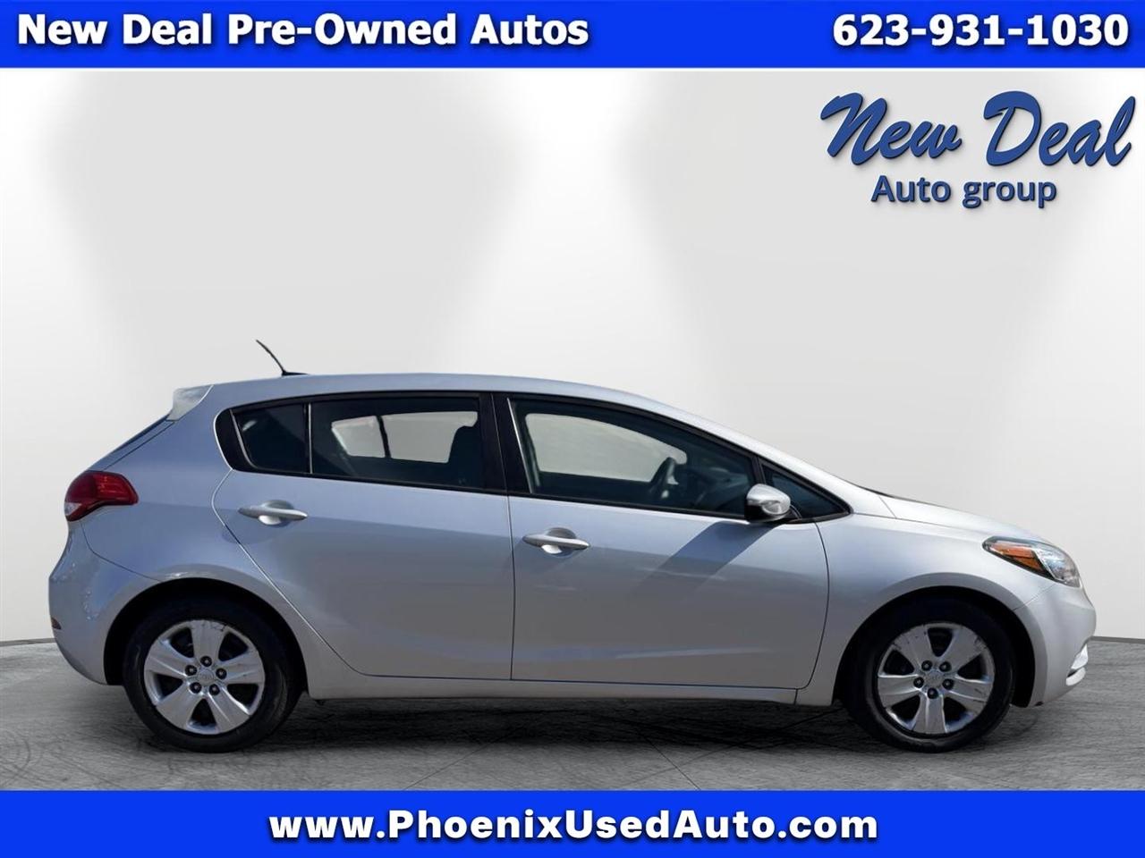 Kia Forte 5-Door LX 2016