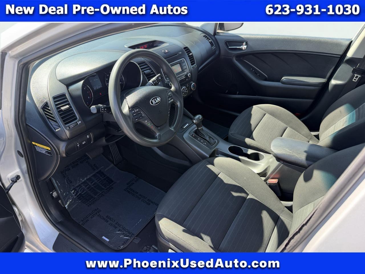 Kia Forte 5-Door LX 2016