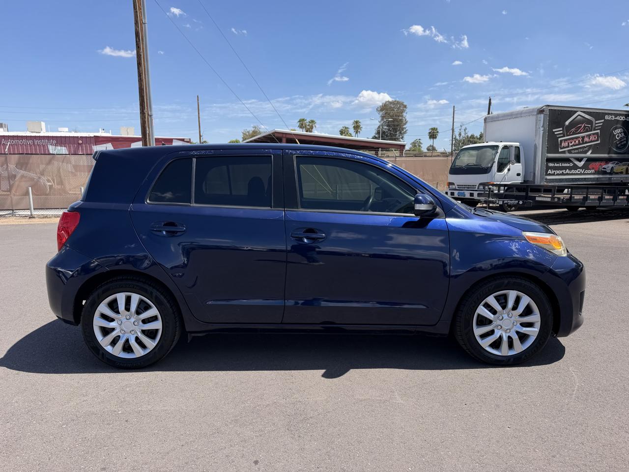 Scion xD 5-Door Wagon 2008