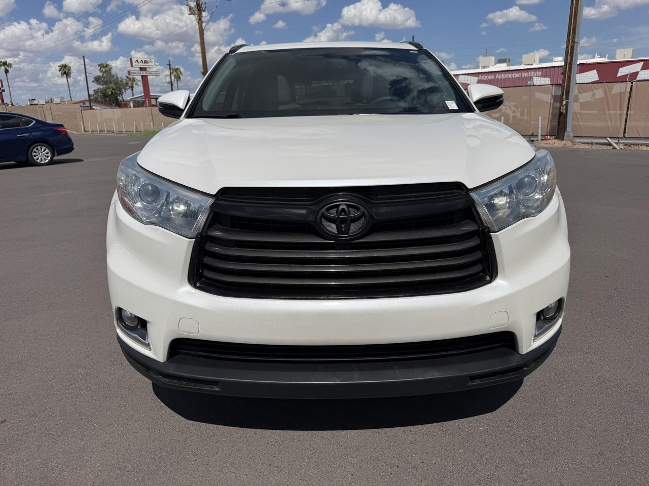 Toyota Highlander Limited FWD V6 2014