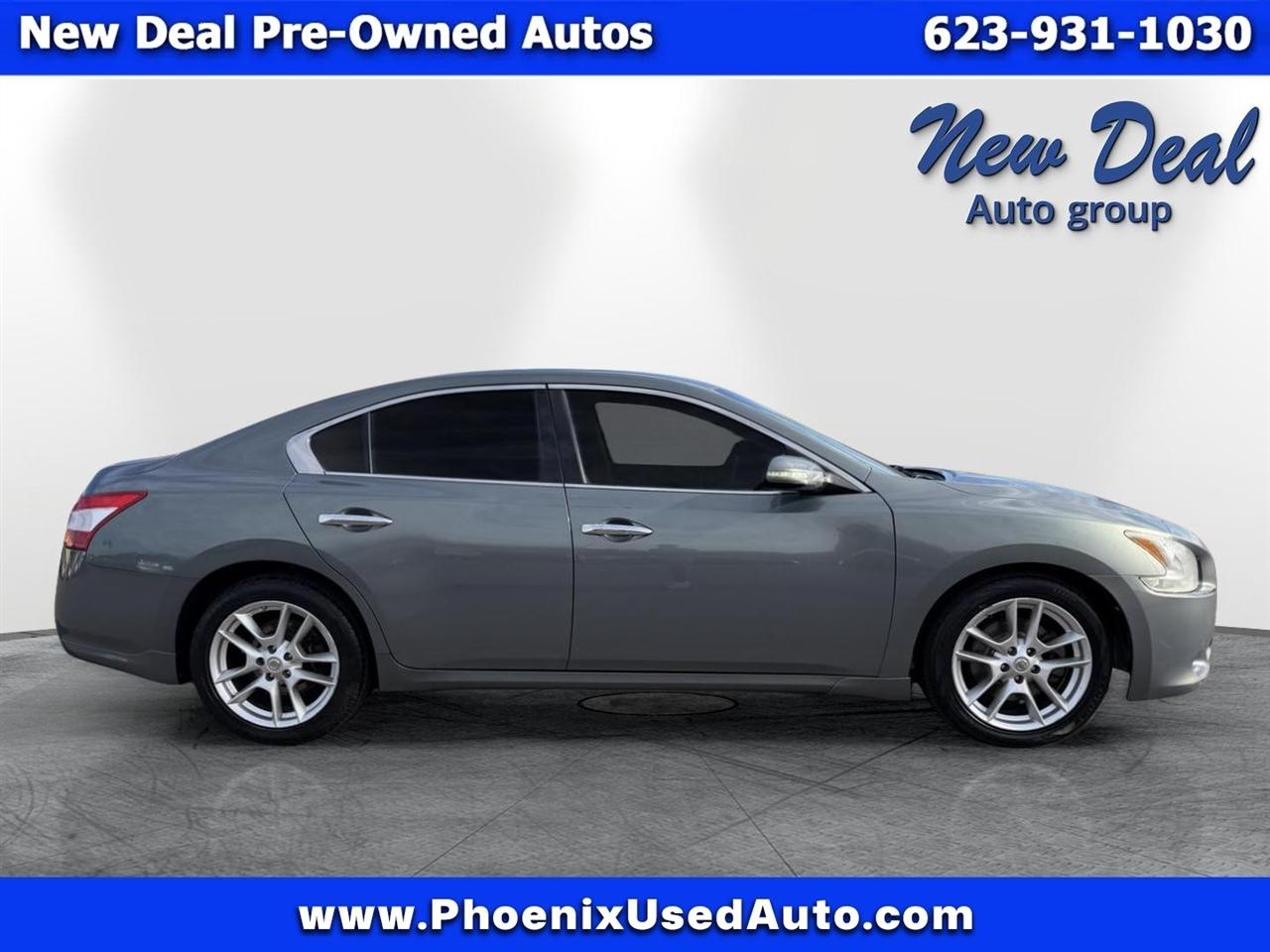 Nissan Maxima S 2009