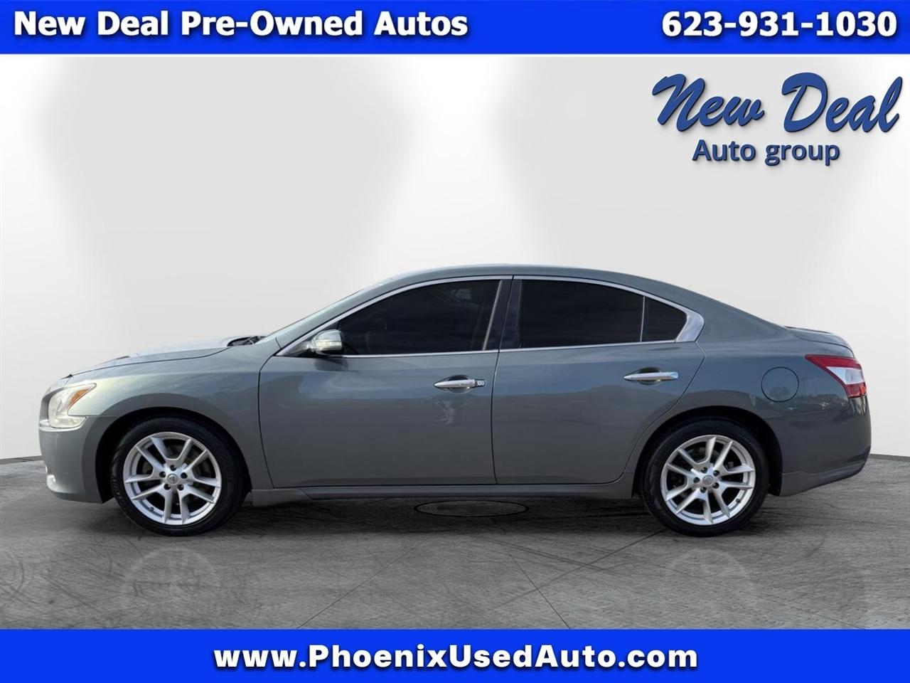 Nissan Maxima S 2009