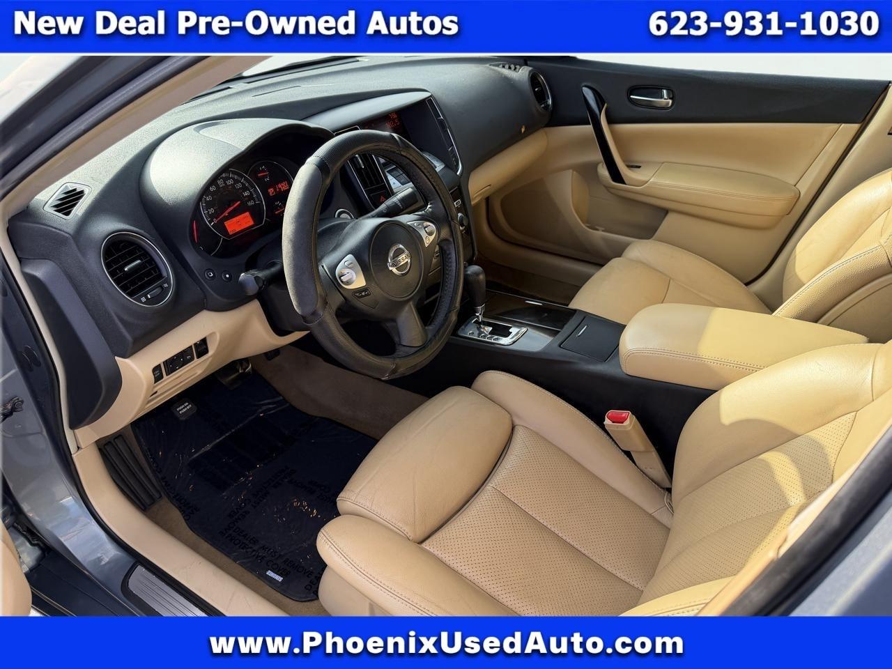 Nissan Maxima S 2009