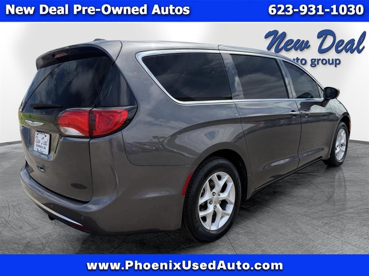 Chrysler Pacifica Touring Plus 2020