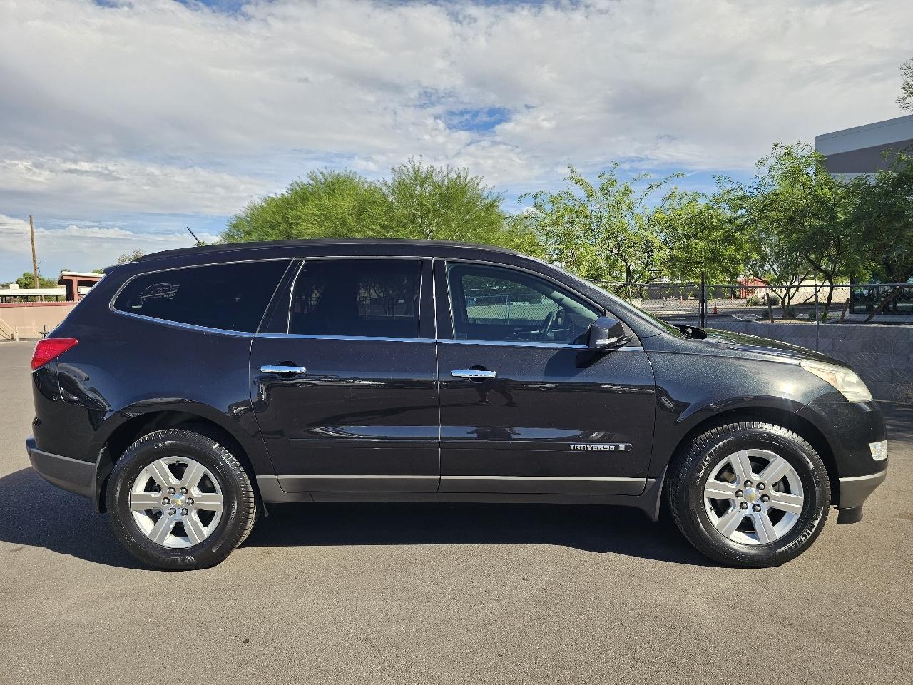 Chevrolet Traverse LT1 FWD 2009