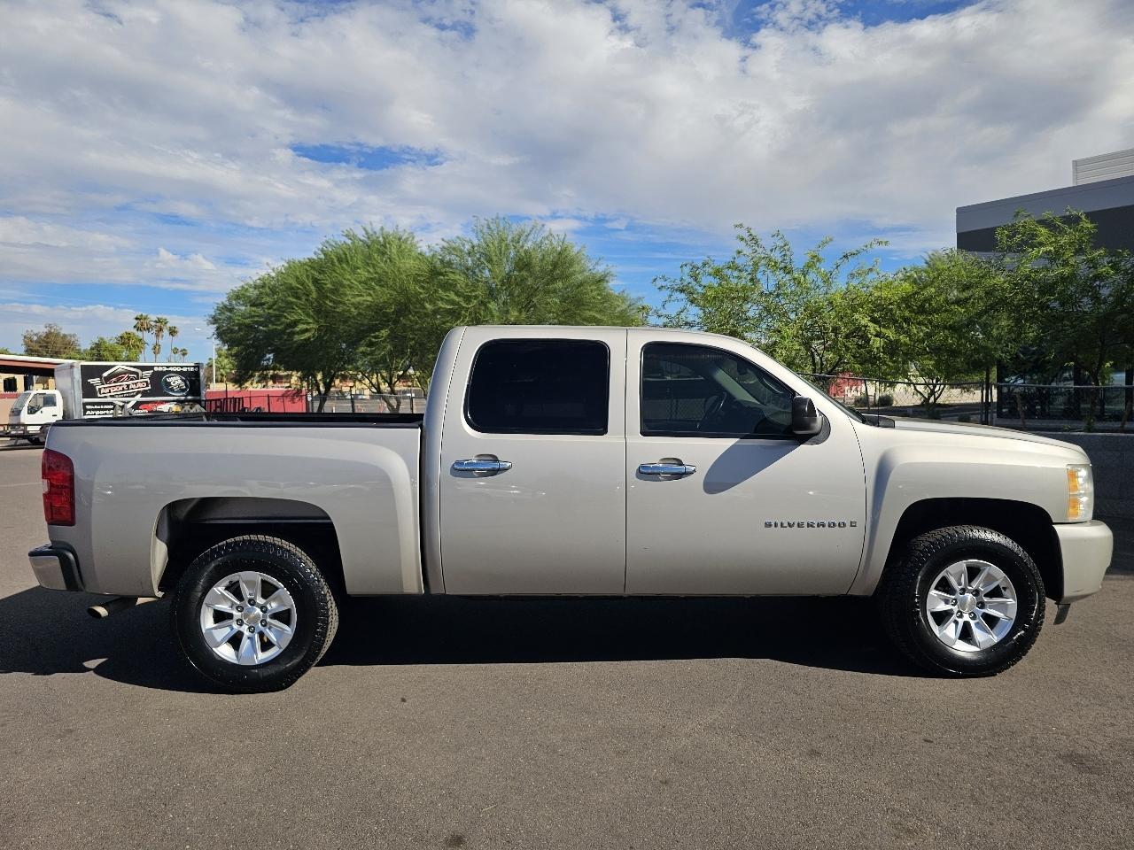 Chevrolet Silverado 1500 LT Crew Cab 2009