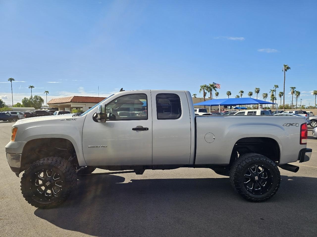 GMC Sierra 2500HD SLE 4WD 2011