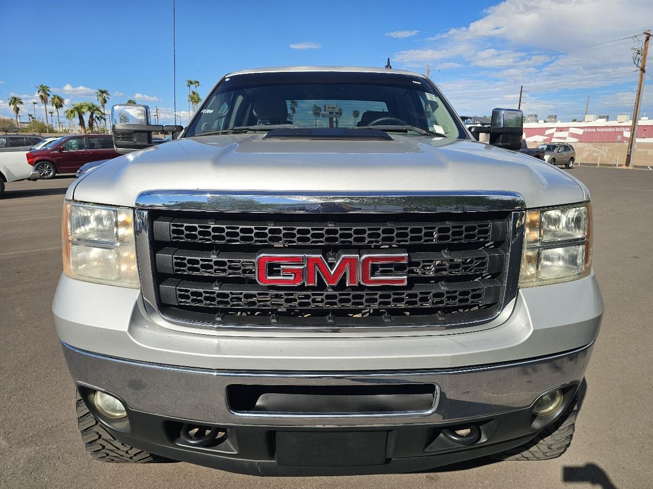 GMC Sierra 2500HD SLE 4WD 2011