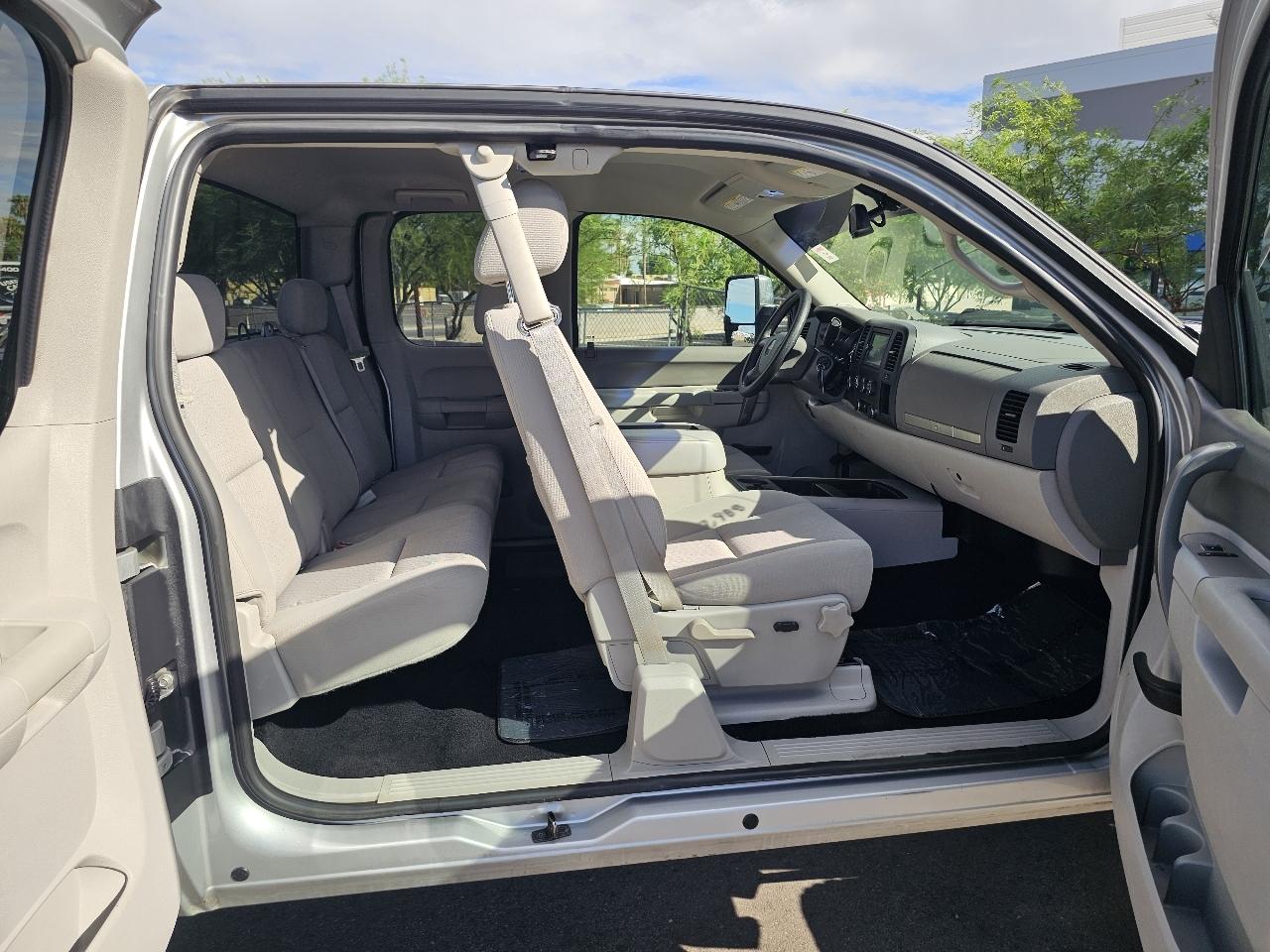 GMC Sierra 2500HD SLE 4WD 2011