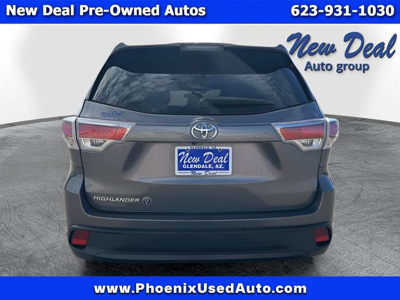 Toyota Highlander LE FWD V6 2016