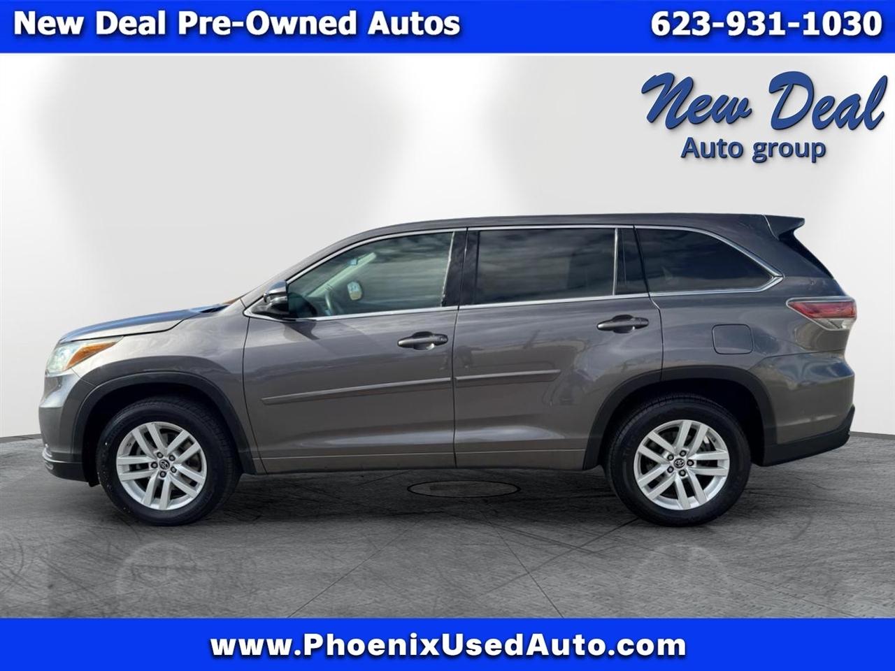 Toyota Highlander LE FWD V6 2016