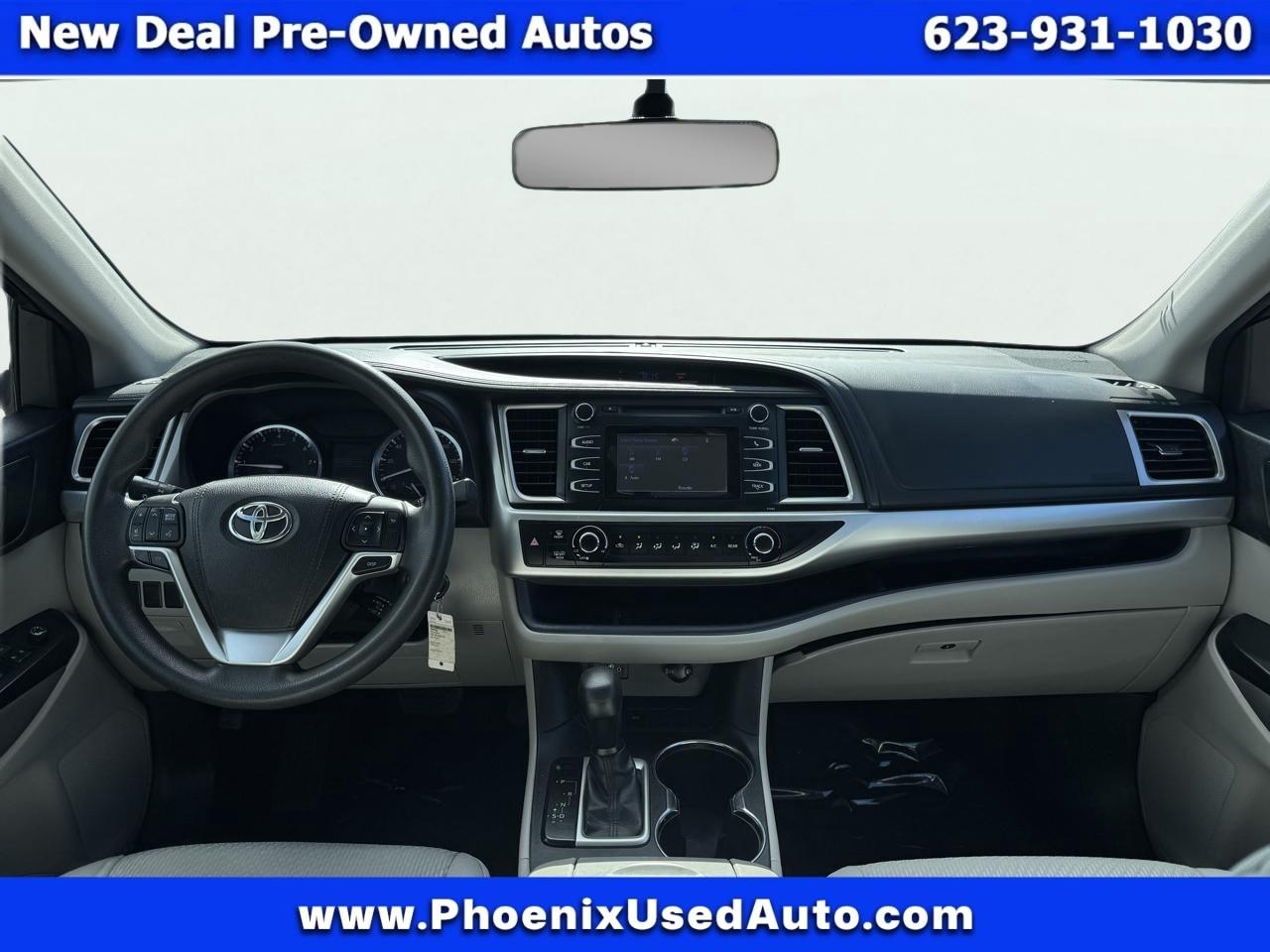 Toyota Highlander LE FWD V6 2016
