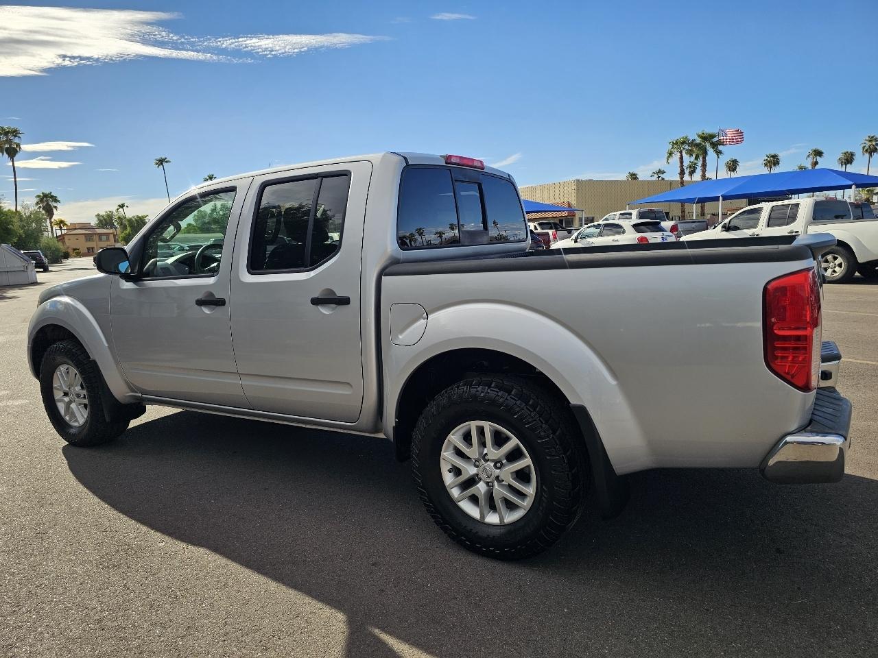 Nissan Frontier Crew Cab 4x4 SV 2014