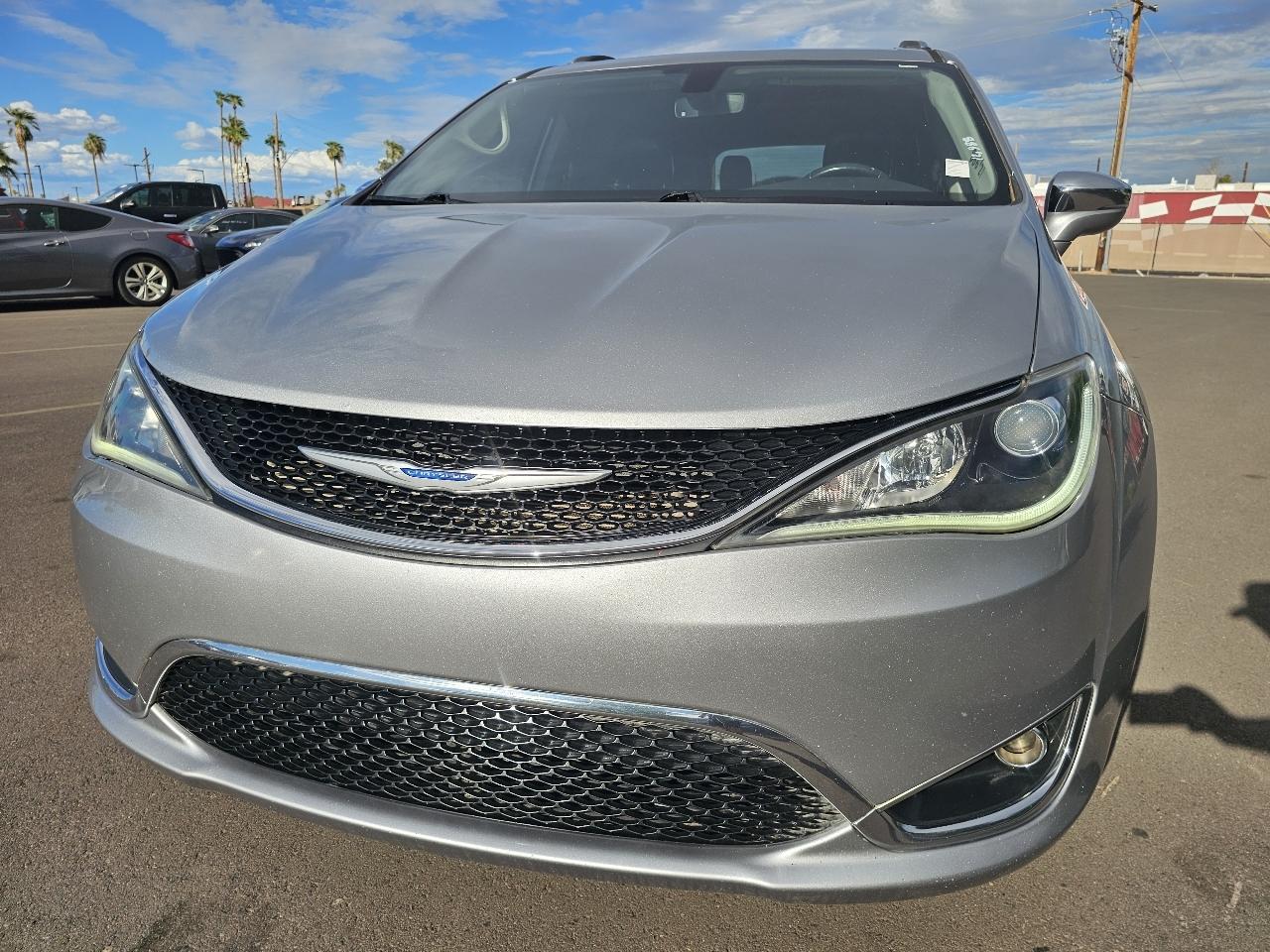 Chrysler Pacifica Limited 2019