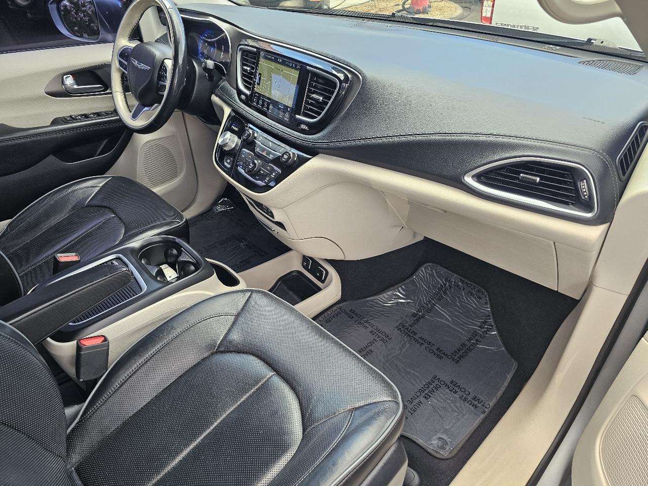 Chrysler Pacifica Limited 2019