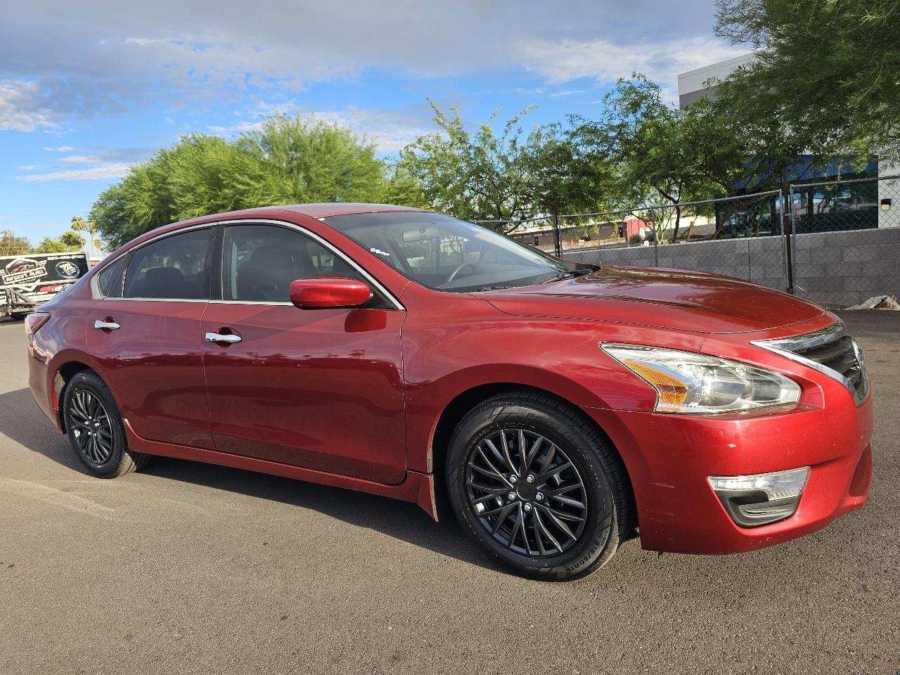 Nissan Altima 2.5 SV 2015
