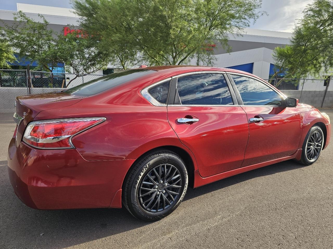 Nissan Altima 2.5 SV 2015