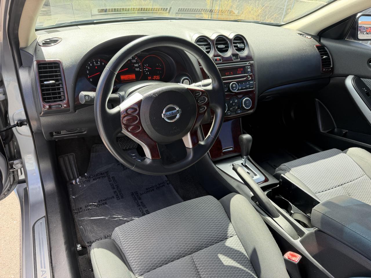 Nissan Altima 2.5 S Coupe 2008