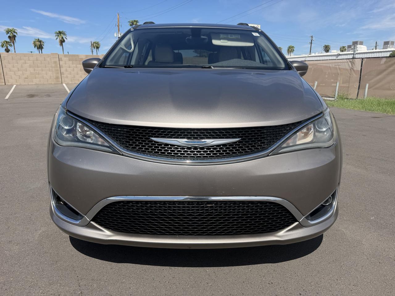 Chrysler Pacifica Touring-L 2017